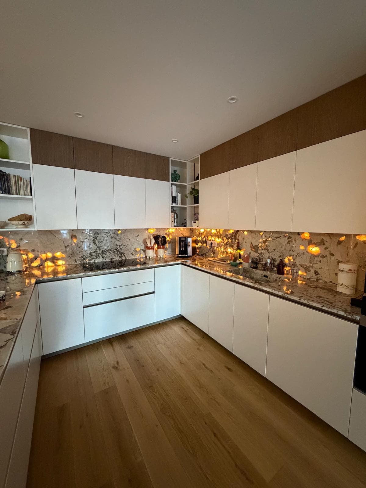 Default Service Image